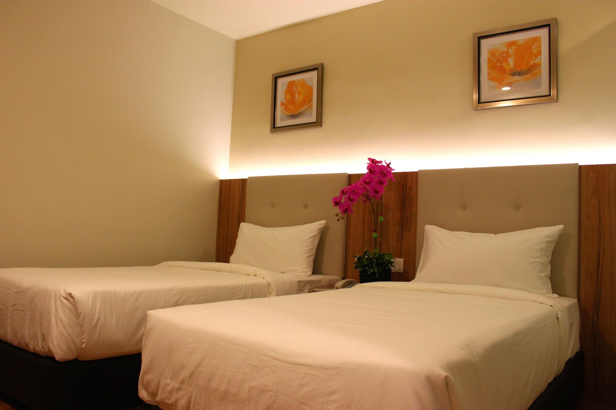 Big M Hotel 2*